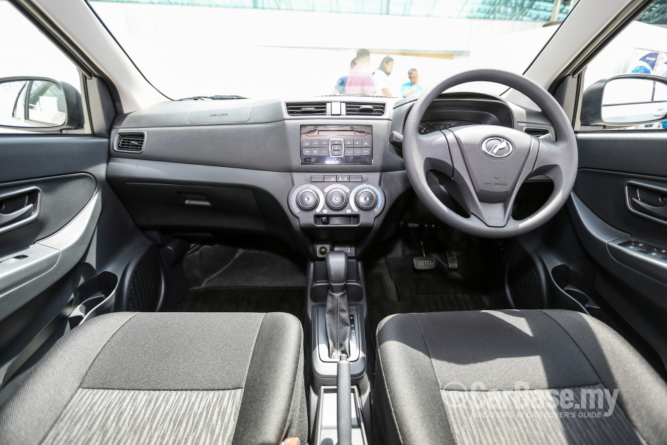 Perodua Bezza D63D (2016) Interior
