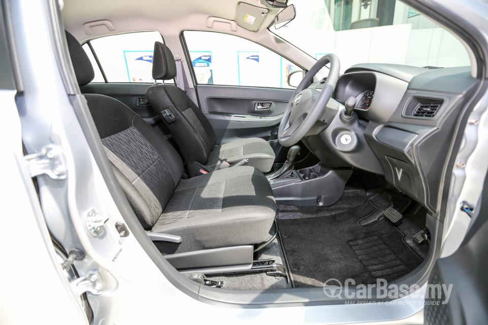 Perodua Bezza D63D (2016) Interior