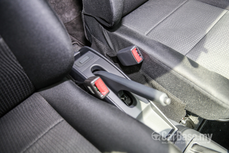 Perodua Bezza D63D (2016) Interior