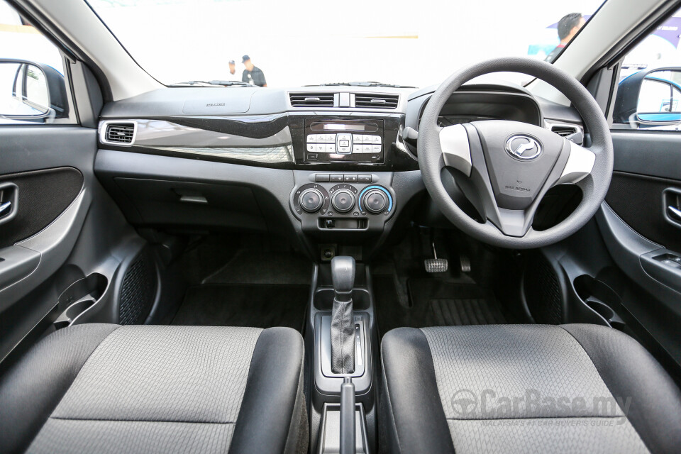 Kia Stinger CK (2018) Interior