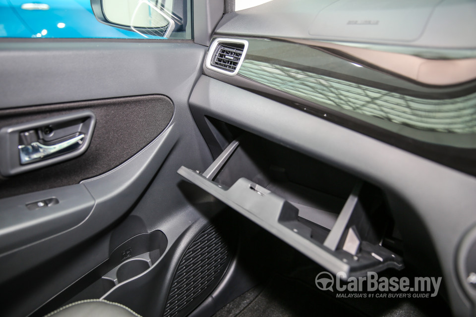 Perodua Bezza D63D (2016) Interior
