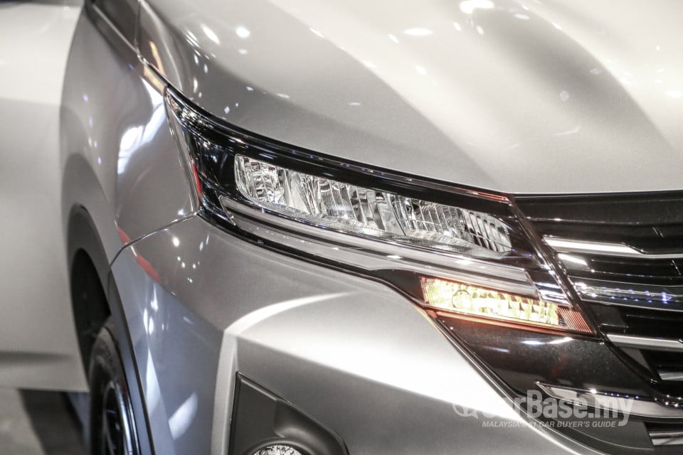 Perodua Aruz D38L (2019) Exterior