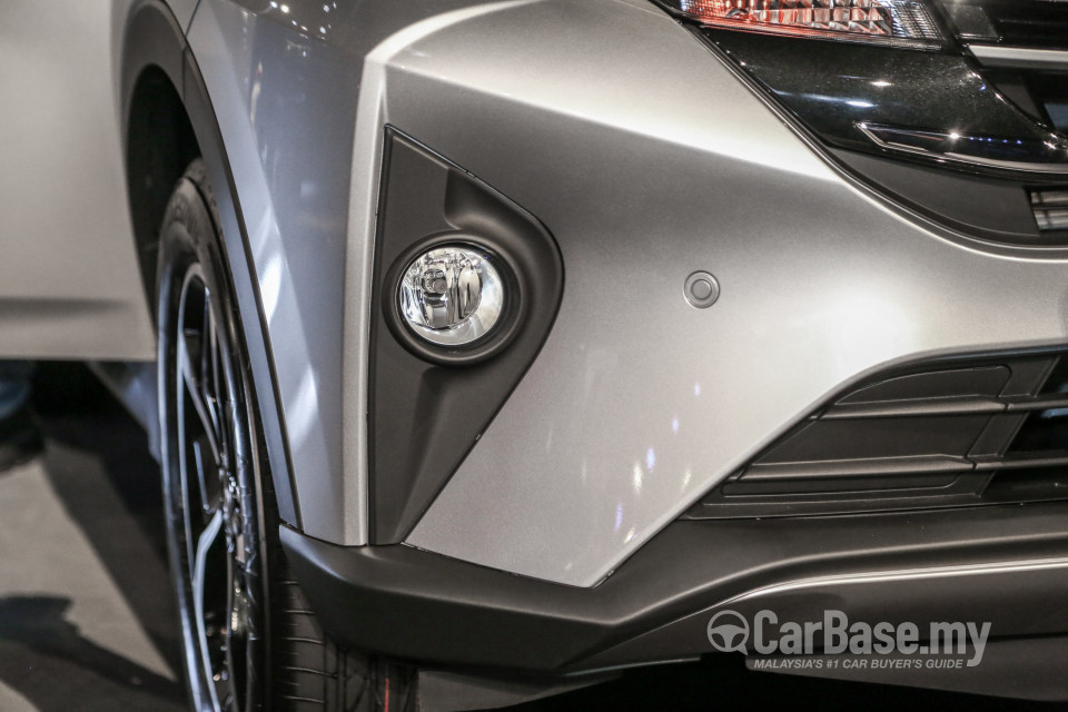 Perodua Aruz D38L (2019) Exterior