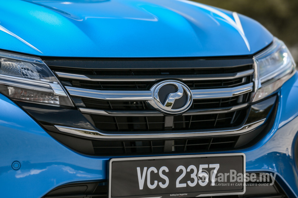 Perodua Aruz D38L (2019) Exterior