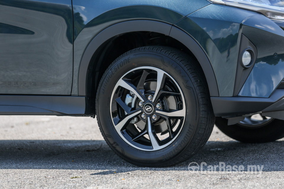 Perodua Aruz D38L (2019) Exterior