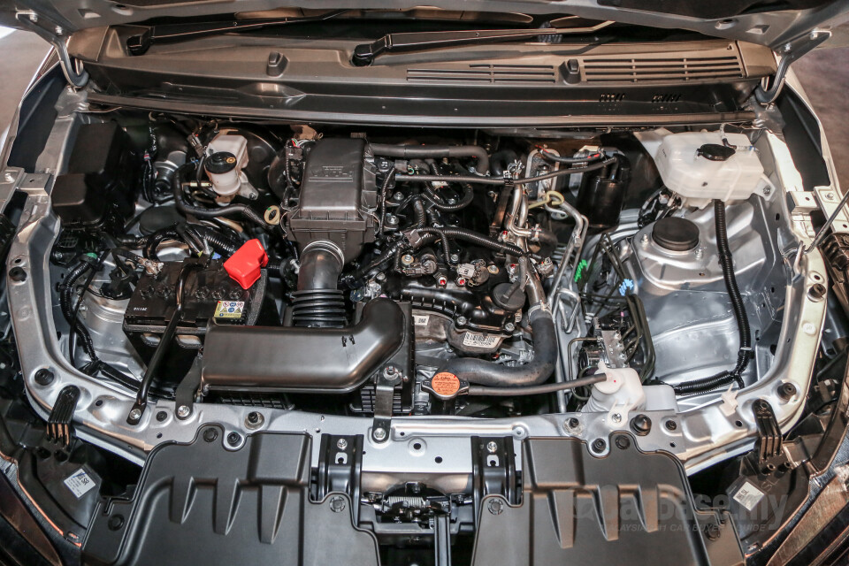 Perodua Aruz D38L (2019) Exterior