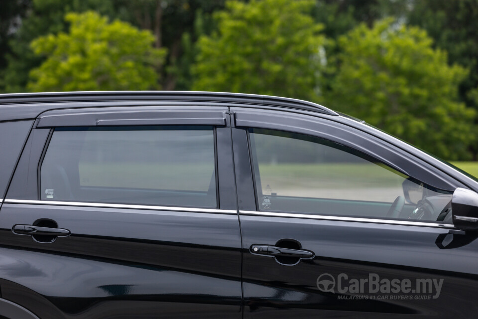 Perodua Aruz D38L (2019) Exterior