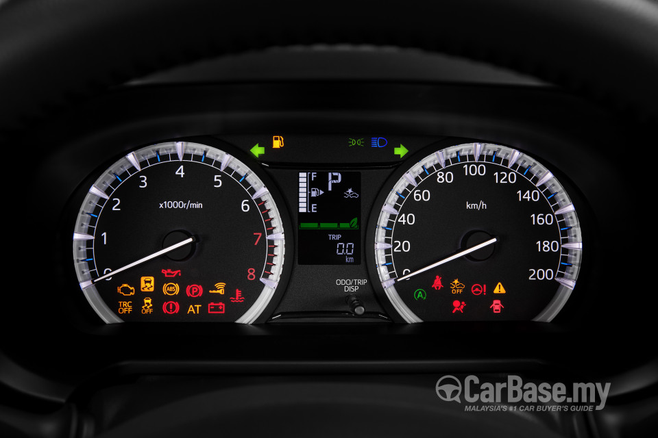Perodua Aruz D38L (2019) Interior
