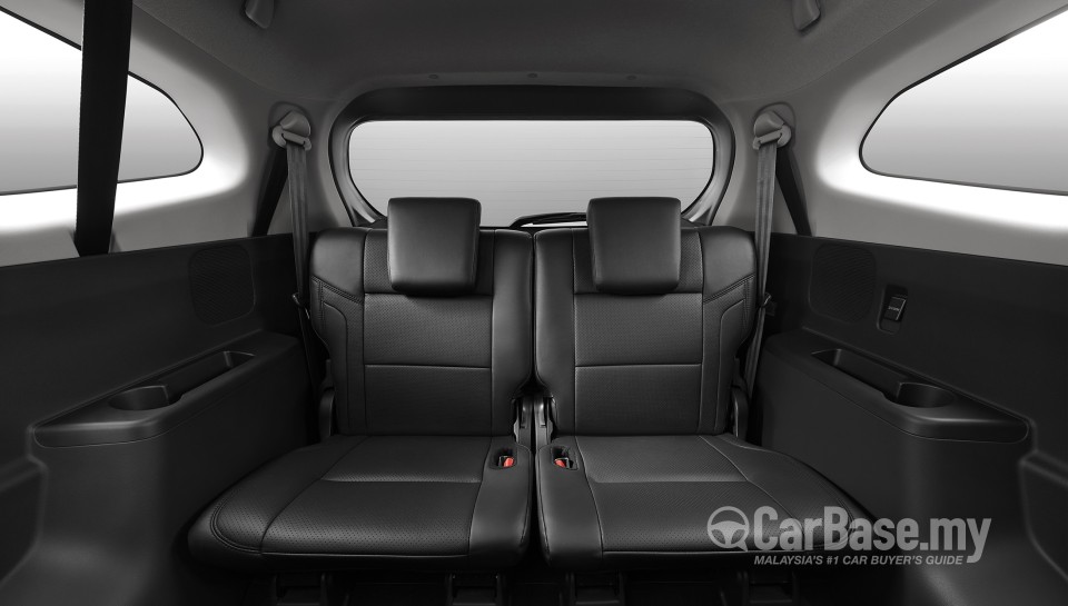 Perodua Aruz D38L (2019) Interior