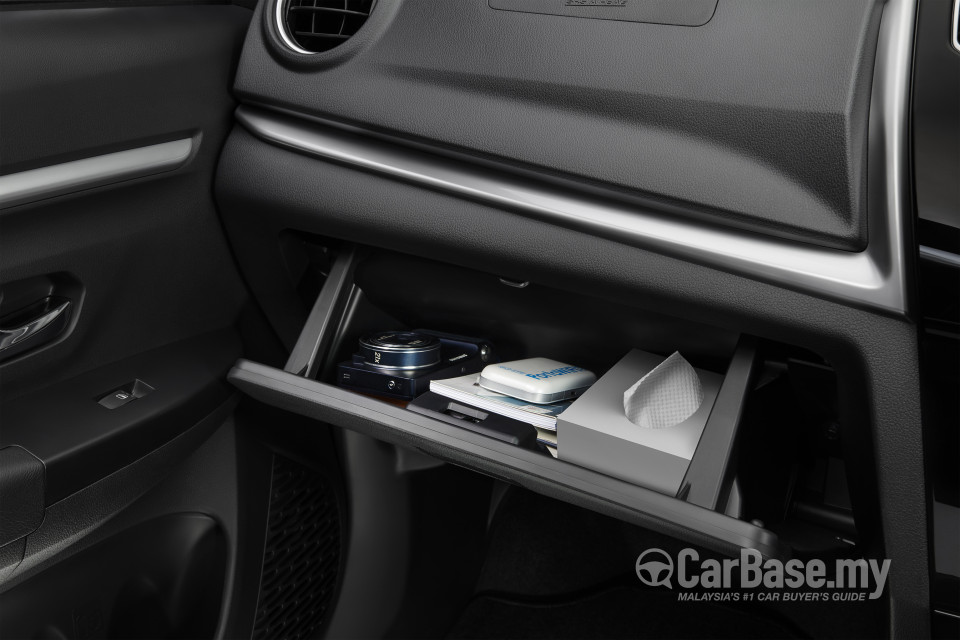 Perodua Aruz D38L (2019) Interior