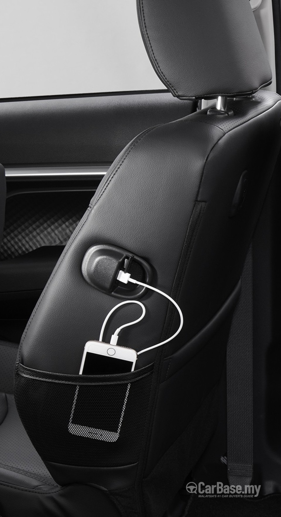 Perodua Aruz D38L (2019) Interior