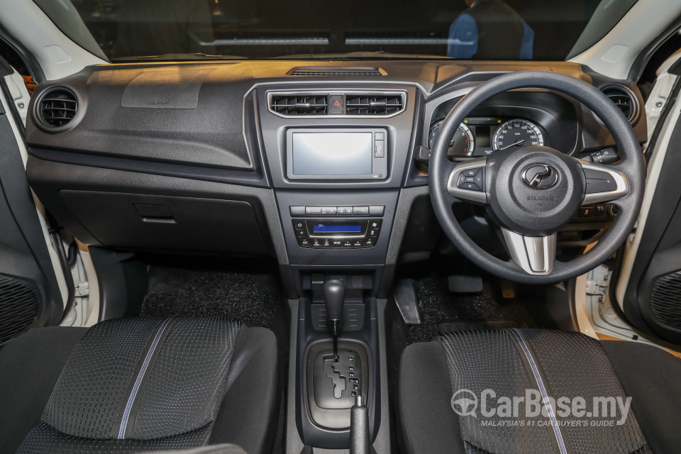 Perodua Aruz D38L (2019) Interior