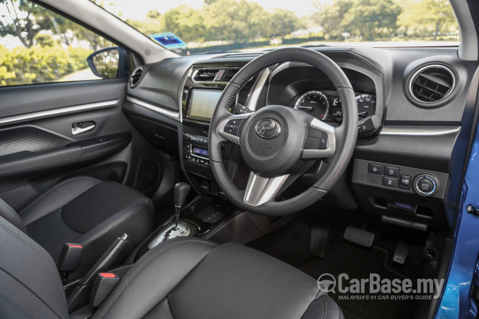 Perodua Aruz D38L (2019) Interior