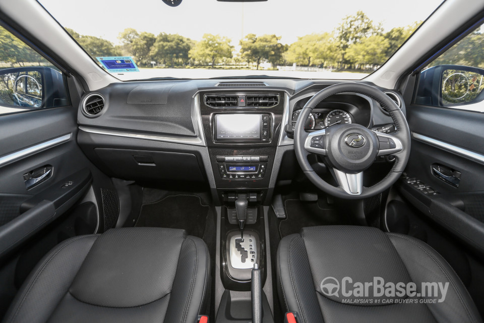 Perodua Aruz D38L (2019) Interior