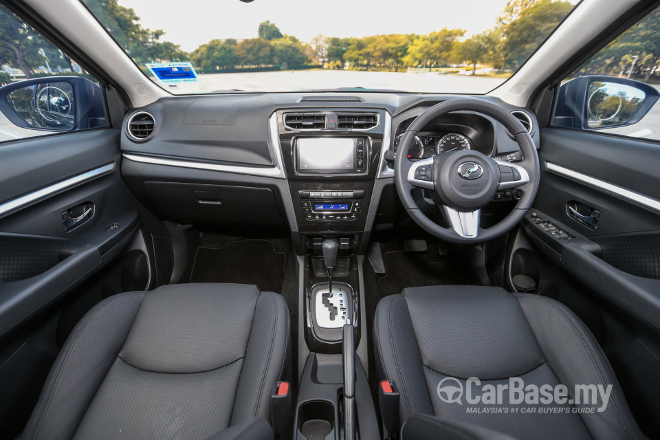 Perodua Aruz D38L (2019) Interior