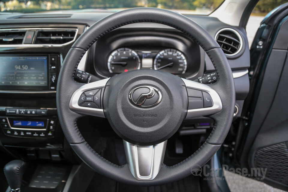 Perodua Aruz D38L (2019) Interior