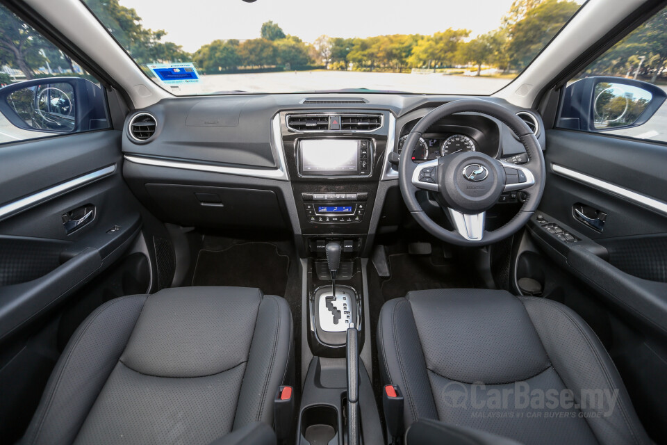 Perodua Aruz D38L (2019) Interior