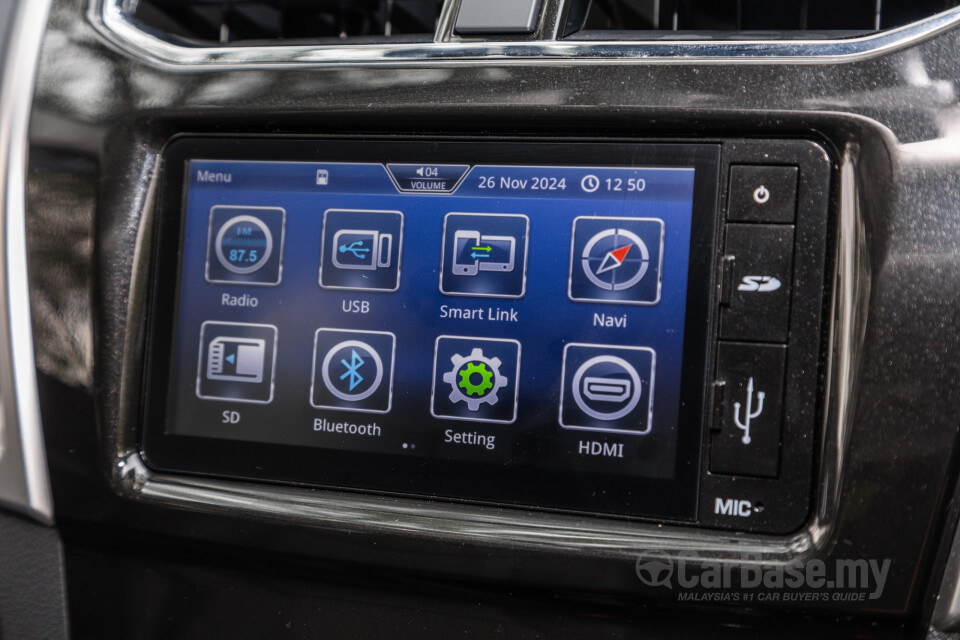 Perodua Aruz D38L (2019) Interior