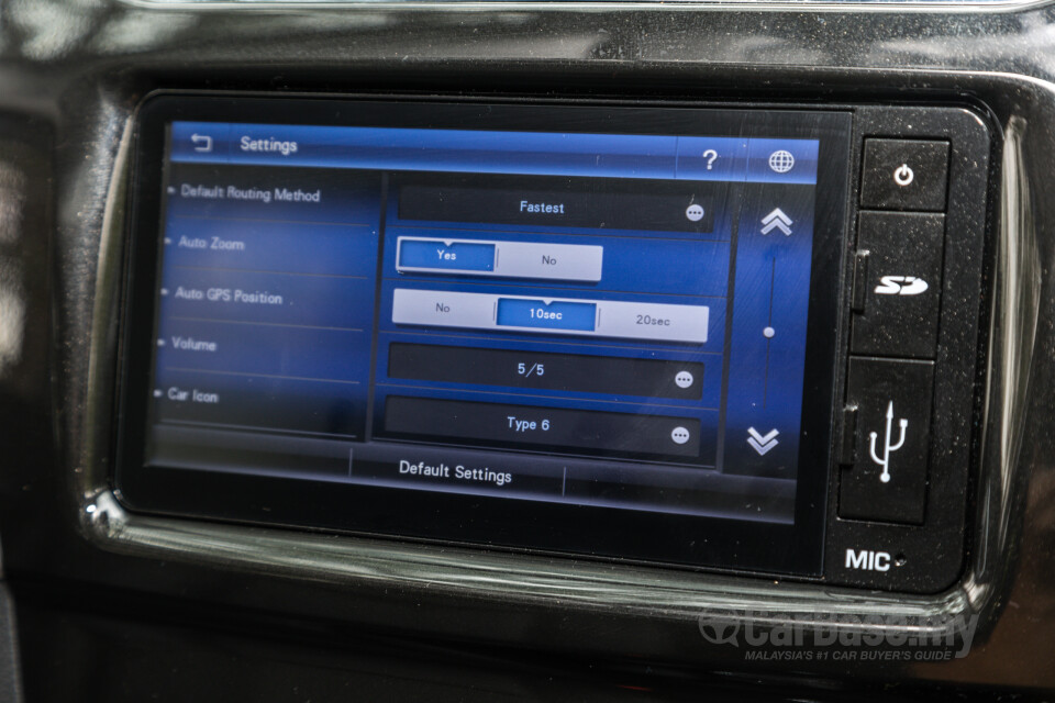 Perodua Aruz D38L (2019) Interior