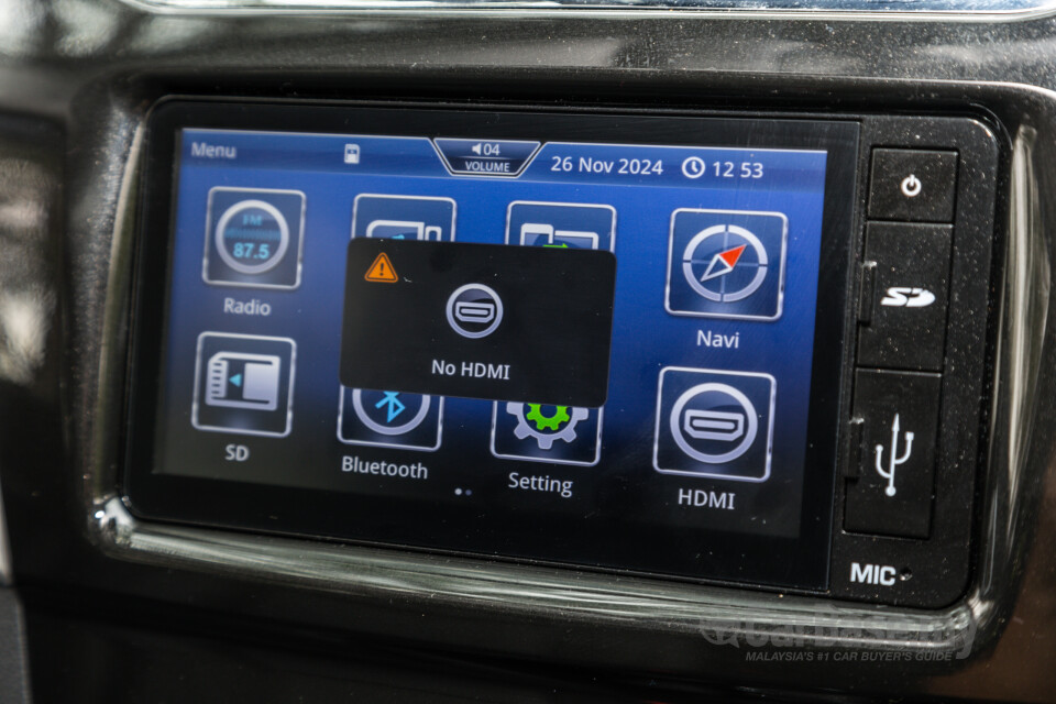 Perodua Aruz D38L (2019) Interior