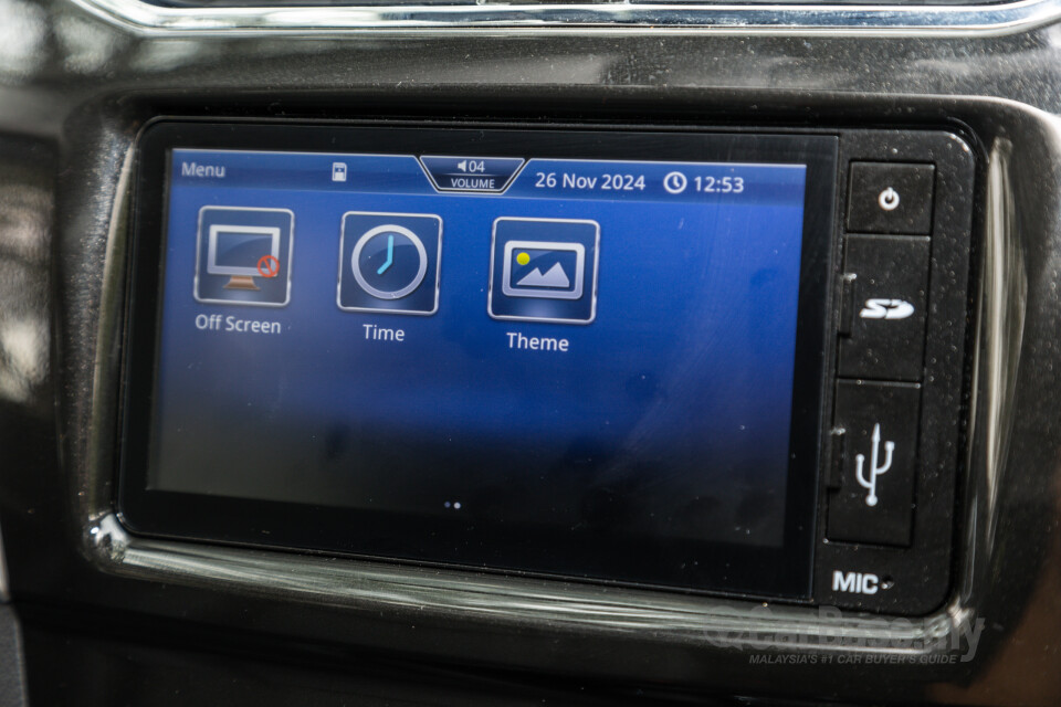 Perodua Aruz D38L (2019) Interior