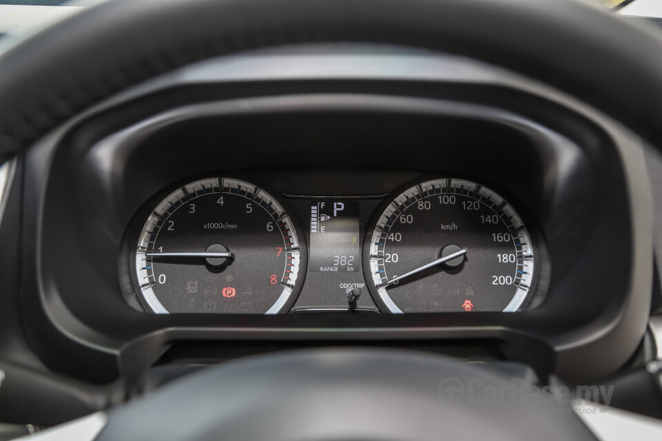 Perodua Aruz D38L (2019) Interior
