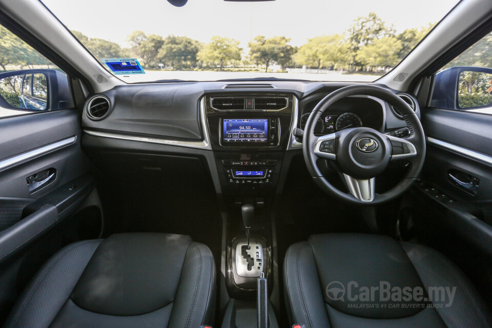 Perodua Aruz D38L (2019) Interior