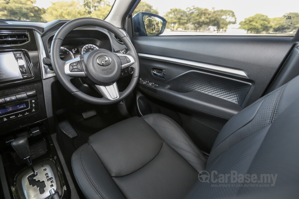 Perodua Aruz D38L (2019) Interior
