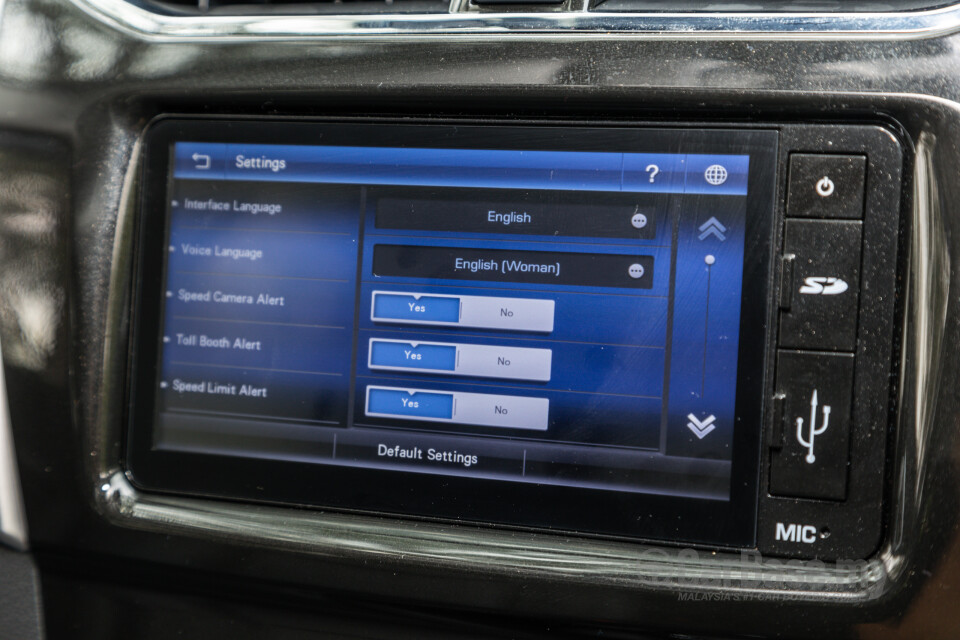 Perodua Aruz D38L (2019) Interior