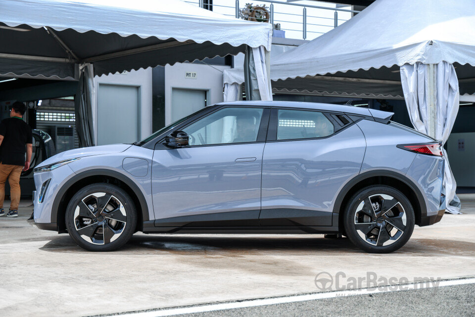 Perodua QV-E P01A (2025) Exterior