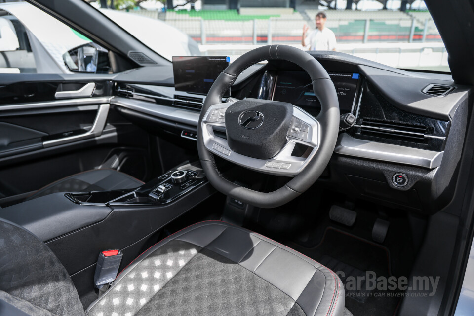 Perodua QV-E P01A (2025) Interior