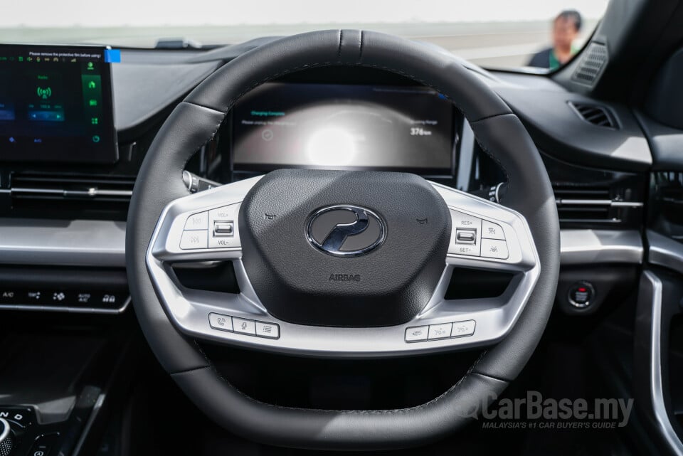 Perodua QV-E P01A (2025) Interior