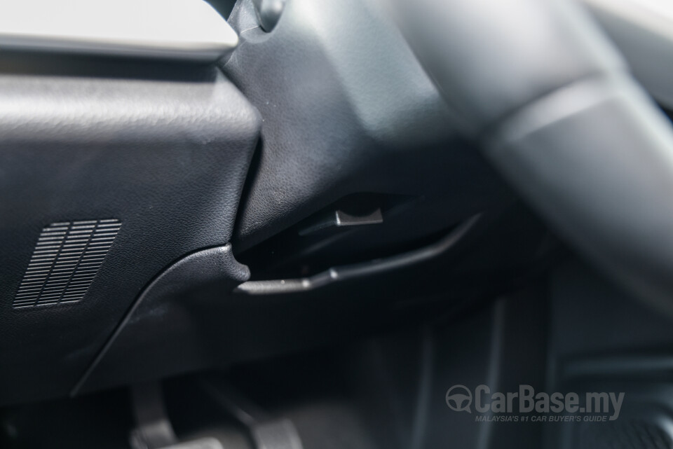 Perodua QV-E P01A (2025) Interior