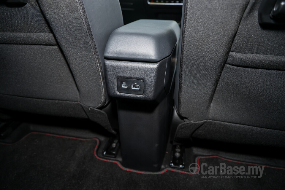 Perodua QV-E P01A (2025) Interior