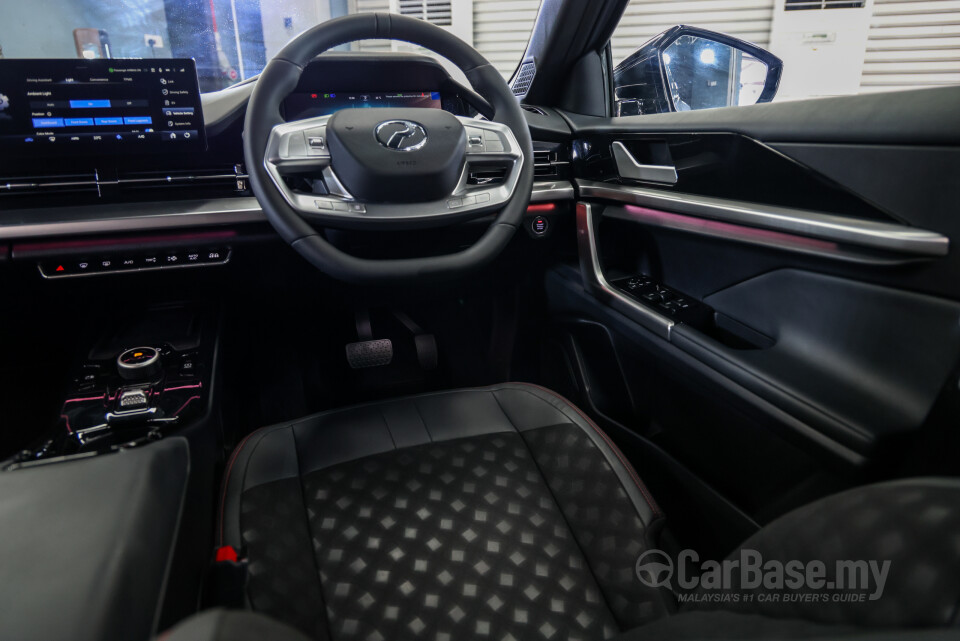 Perodua QV-E P01A (2025) Interior