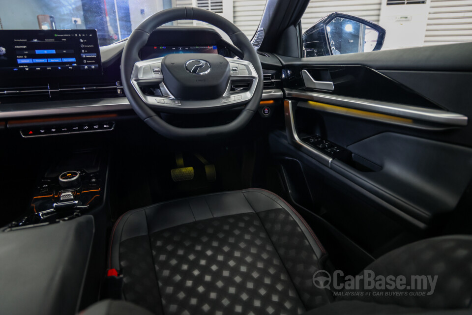Perodua QV-E P01A (2025) Interior