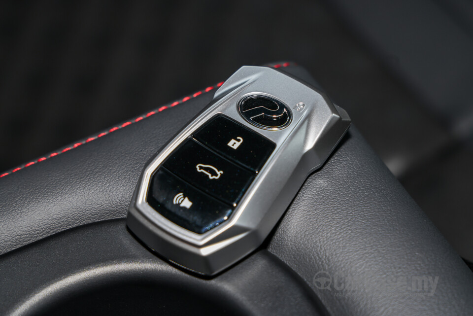 Perodua QV-E P01A (2025) Interior