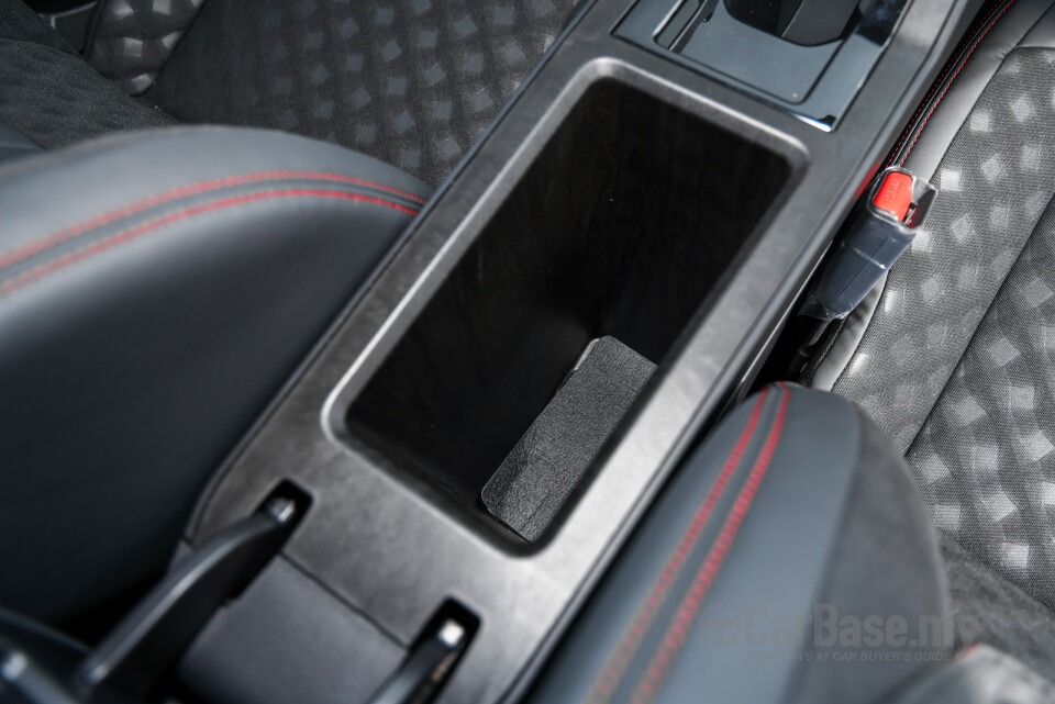Perodua QV-E P01A (2025) Interior