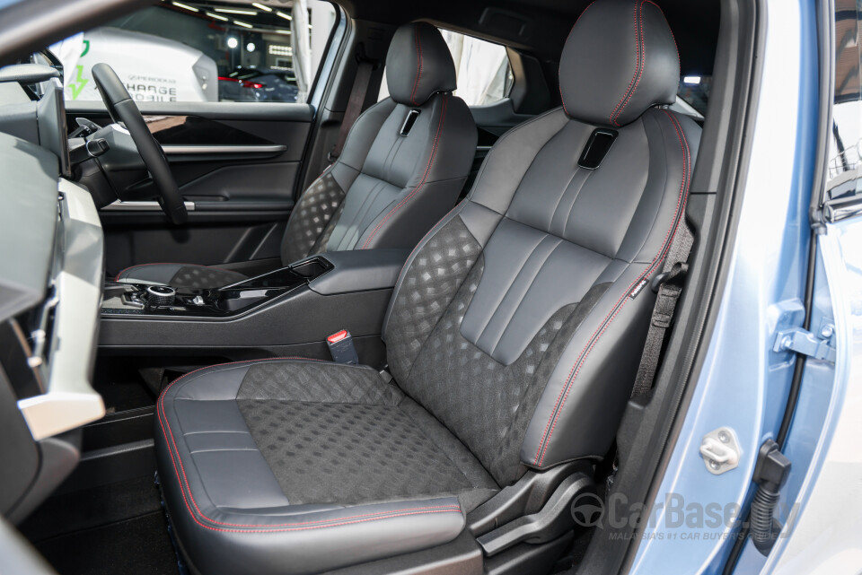 Perodua QV-E P01A (2025) Interior