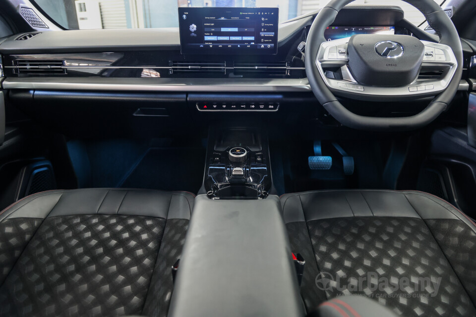 Perodua QV-E P01A (2025) Interior