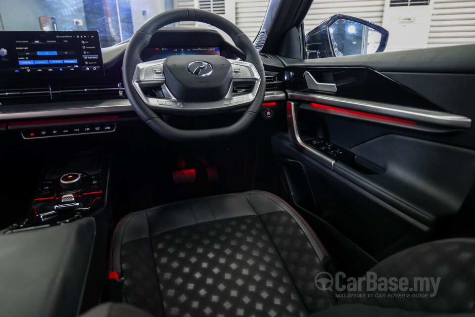 Perodua QV-E P01A (2025) Interior