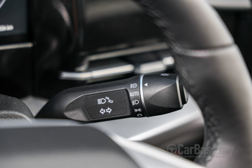 Perodua QV-E P01A (2025) Interior