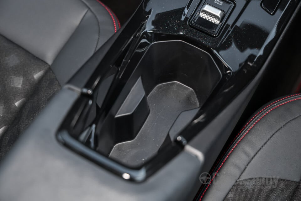 Perodua QV-E P01A (2025) Interior