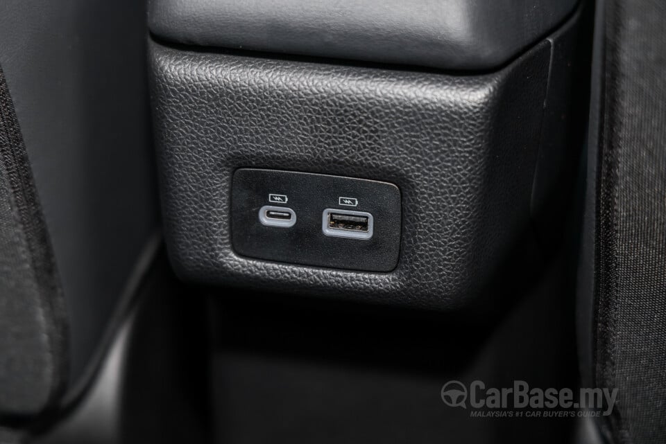 Perodua QV-E P01A (2025) Interior