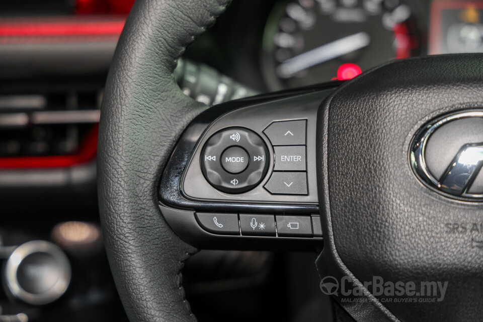 Perodua Traz D66B (2025) Interior