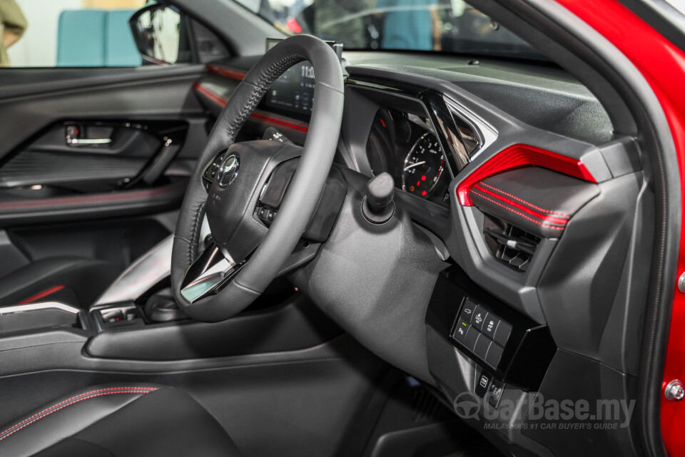 Perodua Traz D66B (2025) Interior