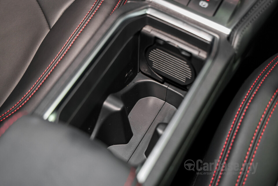Perodua Traz D66B (2025) Interior