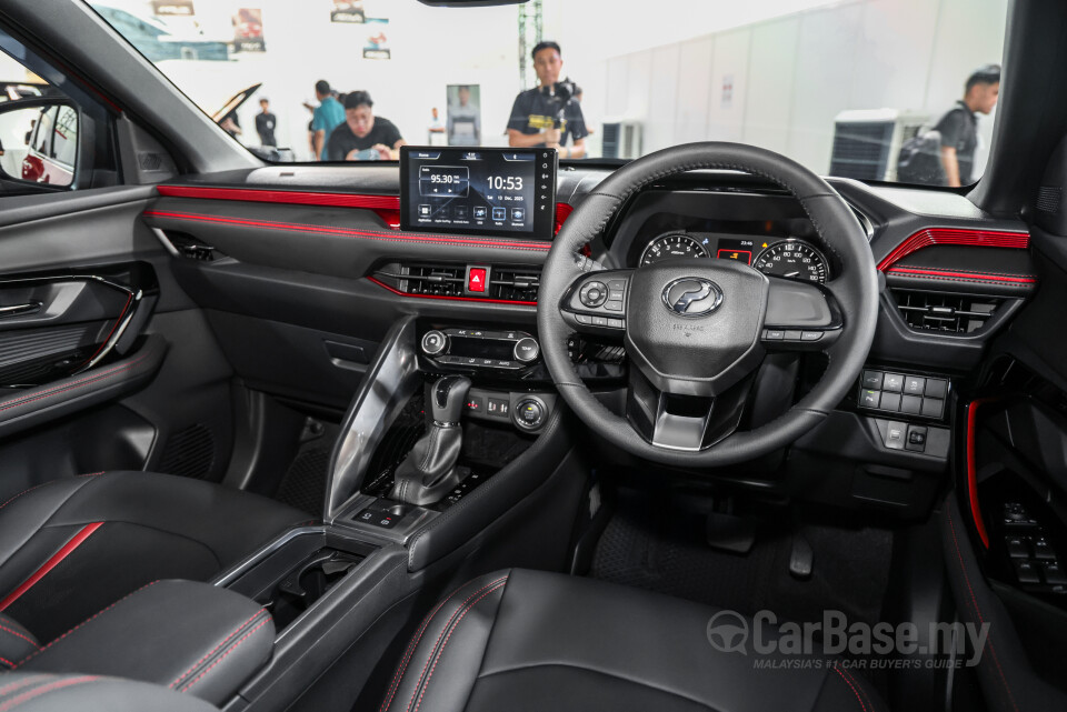 Perodua Traz D66B (2025) Interior