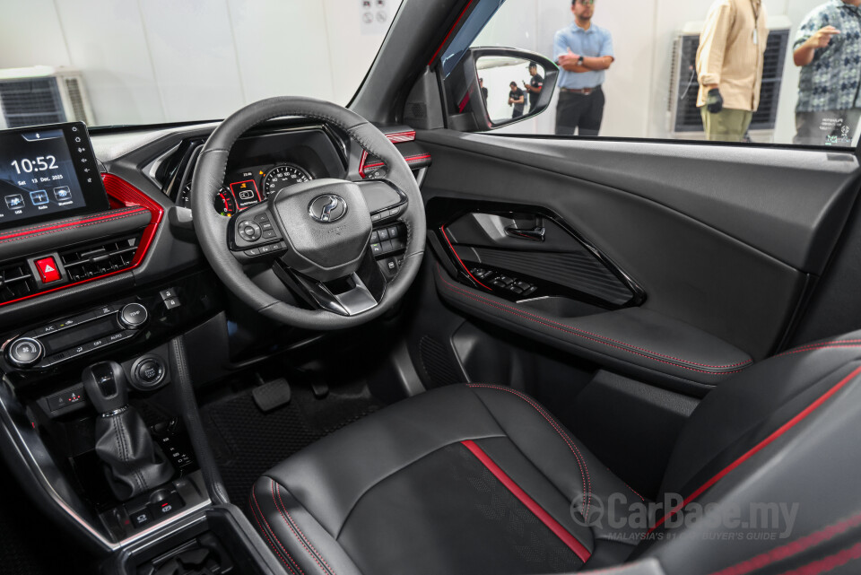 Perodua Traz D66B (2025) Interior