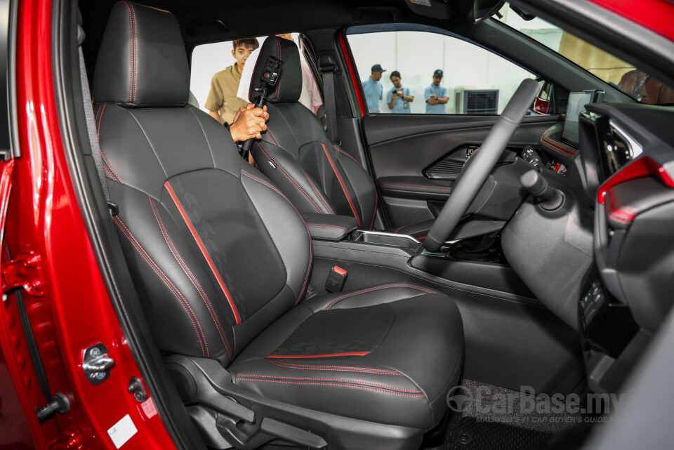 Perodua Traz D66B (2025) Interior
